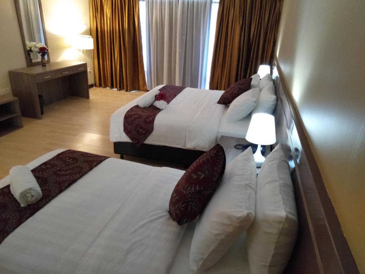 Temu Primula Hotel Kampong Seberang Timor ภายนอก รูปภาพ