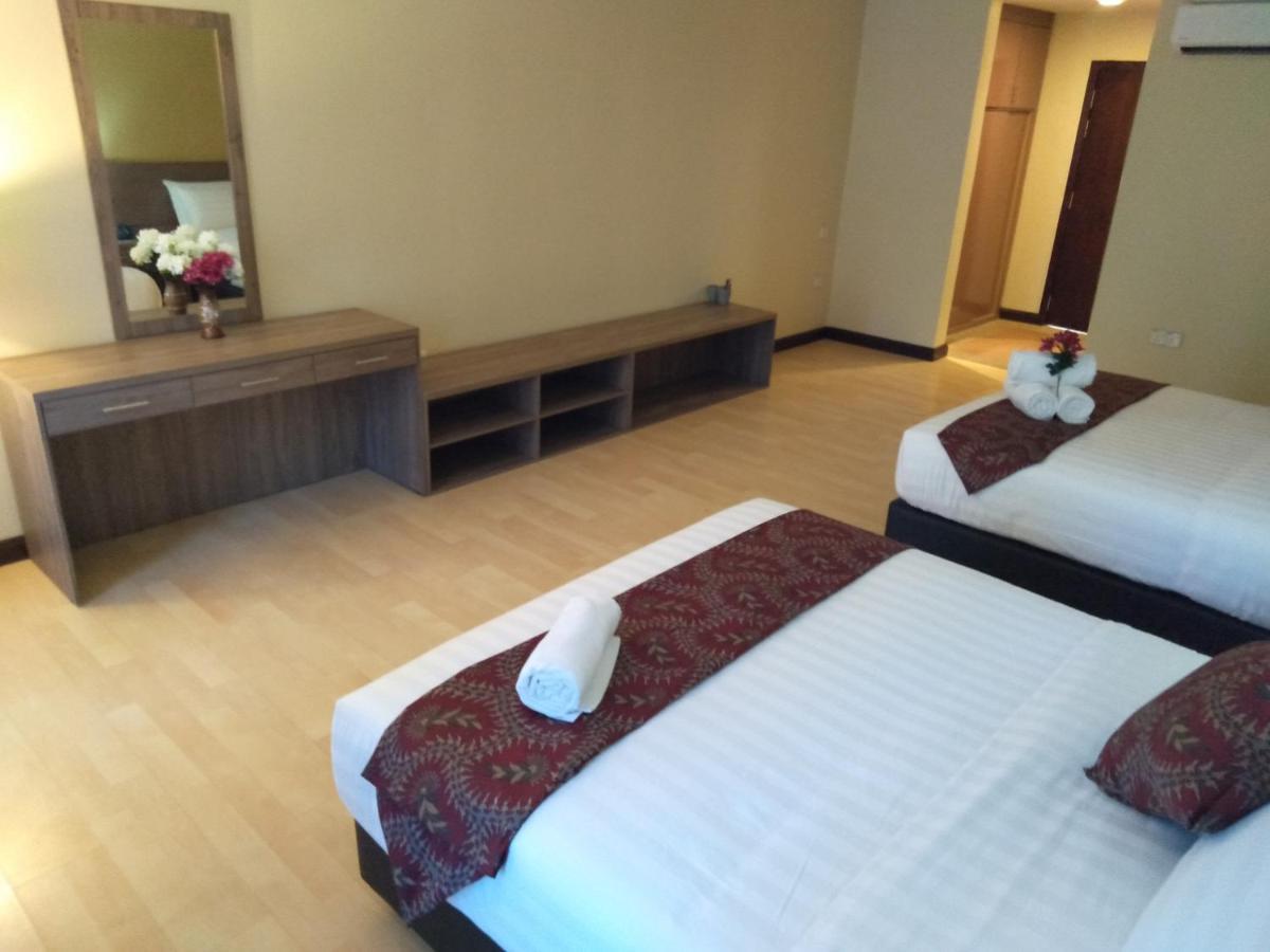 Temu Primula Hotel Kampong Seberang Timor ภายนอก รูปภาพ